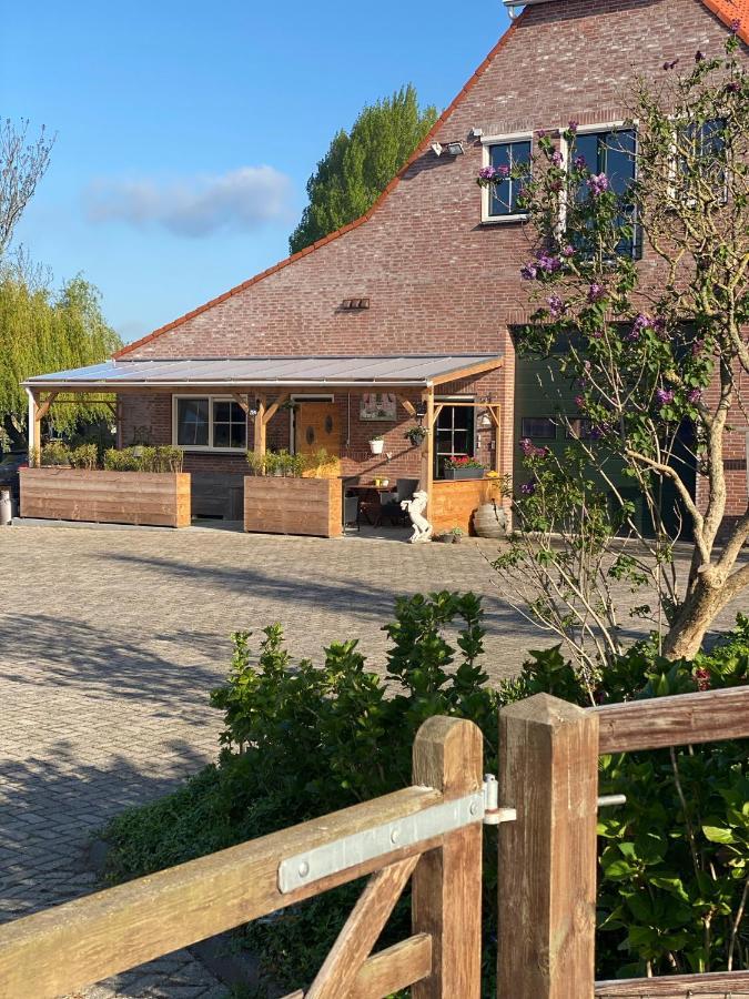 B&B Zaligheid Zwaluwe Exterior foto